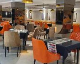 Spectrum Hotel Berhampur - Brahmapur - Restaurant