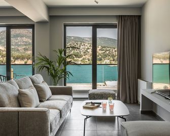 The Twelve Suites Collection - 阿爾戈斯托利 - 客廳