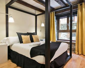 Luderna - Apartamento Pin Ròi - Naut Aran - Bedroom