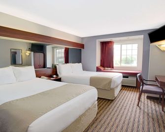 Microtel Inn & Suites by Wyndham Murfreesboro - Murfreesboro - Bedroom