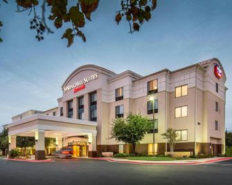 SpringHill Suites by Marriott Laredo - לארדו - בניין