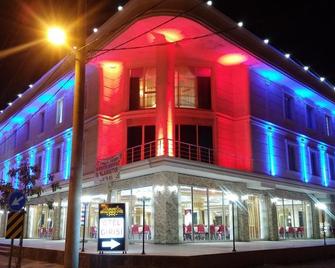 Grand Beyaz Saray Otel - Düzce
