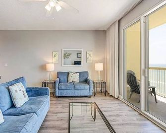 New listing: Gulf/Beach Front Amazing Views - Panama City - Living room