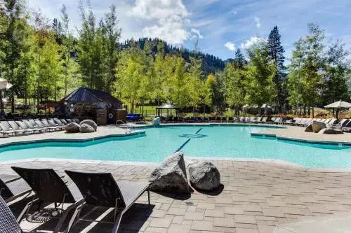 Resort at Squaw Creek's 521 & 523 - Olympic Valley - Piscine