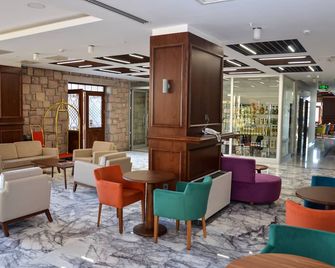 Bacacan Otel - Ayvalik