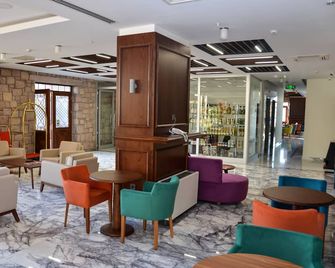 Bacacan Otel - Ayvalik