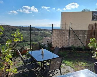 Apartamento con jardin - La Línea de la Concepción - Patio