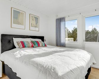 Awesome Home In Millinge With Sauna - Millinge - Bedroom