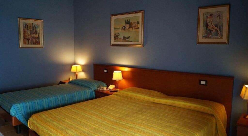 Hotel Al Bosco - Sona - Schlafzimmer
