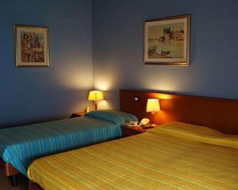 Hotel Al Bosco - Sona - Schlafzimmer