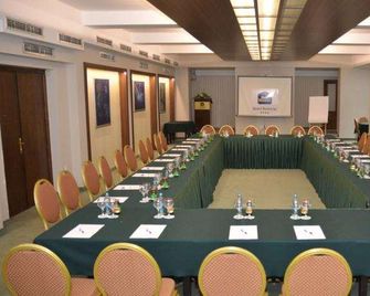 Hotel Bellevue - Skopje - Meetingraum