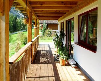 Apartment Corona by Interhome - Ramsau am Dachstein - Balkon