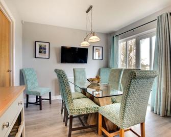 Kittiwake - Amble - Dining room