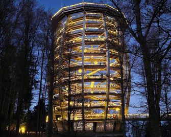 Gemütliche Wohnung in der Nähe von Gmunden - 핀스도르프 - 건물