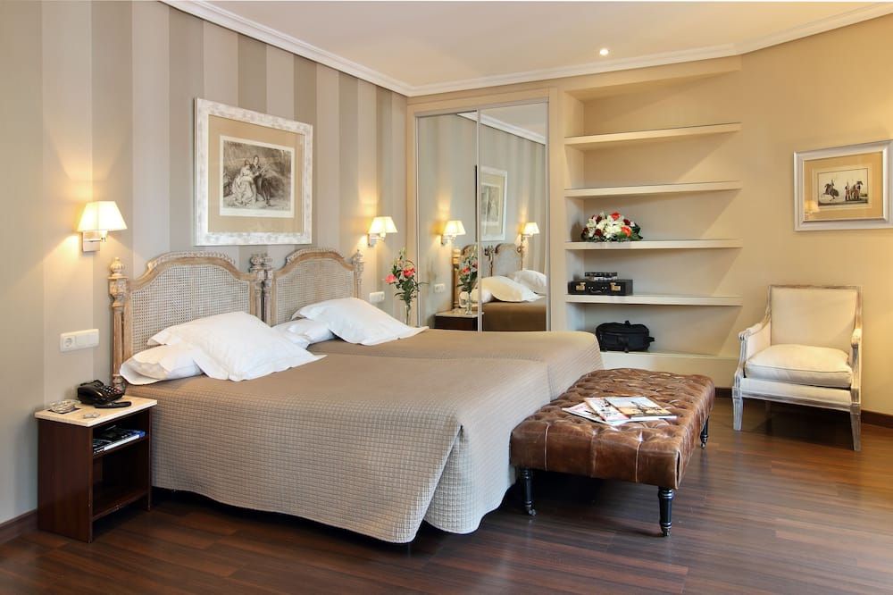 Hotel Imperial - ואיאדוליד - חדר שינה