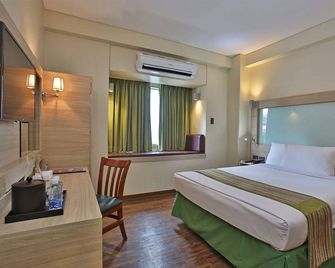 Microtel by Wyndham Baguio - Baguio - Habitación
