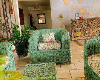 Pousada Pitanga - Prado - Lobby