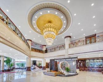 Zhongwei Sunny Hotel - Lishui - Lobby