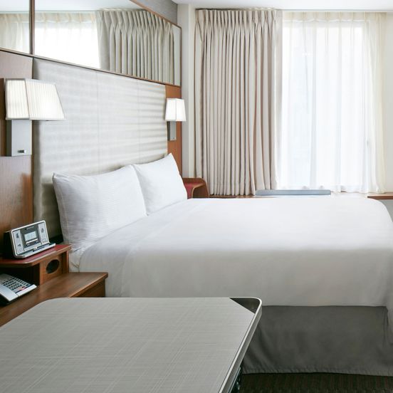 Club Quarters Hotel Grand Central, New York