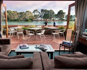The Waterfront Wynyard - Wynyard - Bar
