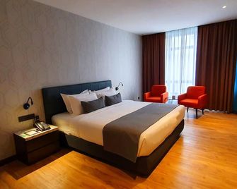 Trove Johor Bahru - Johor Bahru