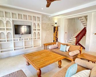 Al Mahali Villas Diani Beach - Diani Beach - Salon