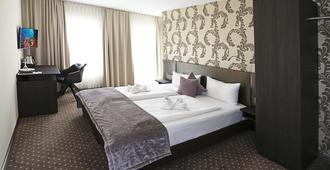 Hotel Sonata - Baden-Baden - Bedroom
