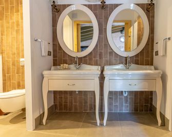 Tas Otel - Alacati