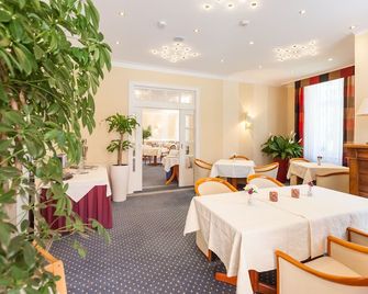 蒂門多爾費爾斯特蘭德公園酒店 - 蒂門多佛海灘 - 提門多夫 施特汗特 - 餐廳