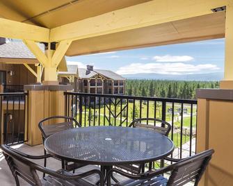 Bears, Wolves, Bison, Elk And Much More! - West Yellowstone - Balcón