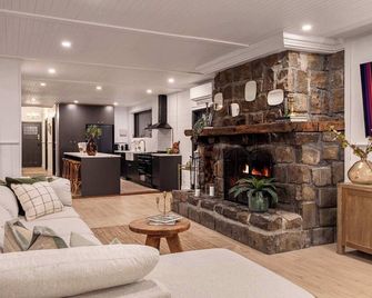 Bella's Cottage Yarra Valley | Spa & Sauna - Yarra Glen - Soggiorno