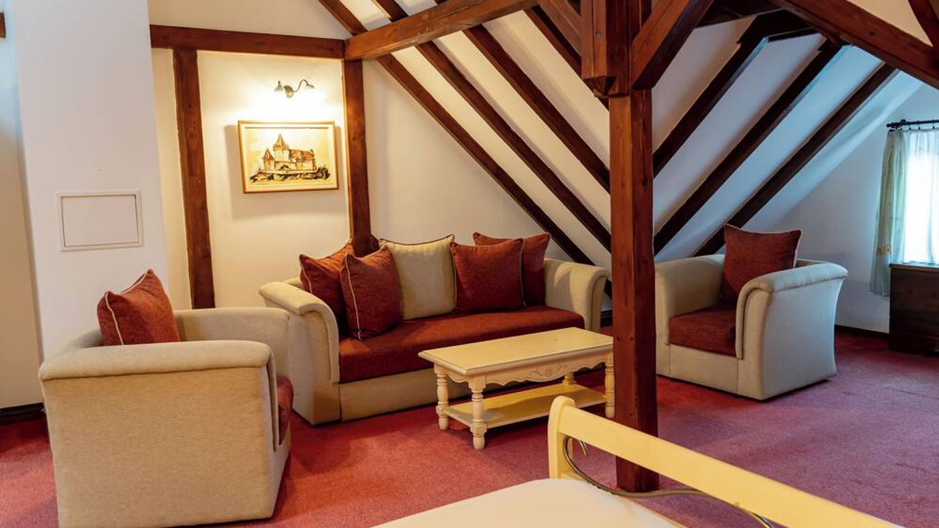 ホテル トラウベ