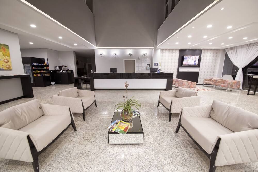 Hiber Hotel - Chapecó - Lobby