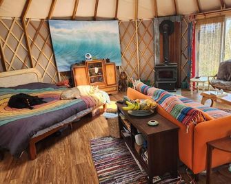 Sky high yurt with amazing view of the river - Baddeck