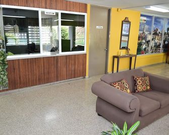 Hostal Universitario - San Germán - Lobby