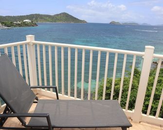 Point Pleasant Resort- Luxury Waterfront Villa with Amazing Ocean Views! - Saint Thomas Island - Balcón