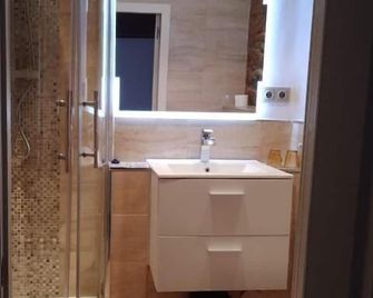 Hostal San Juan Oyarbide - Tolosa (País Vasco) - Baño
