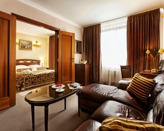 Chichikov Hotel - חארקיב - סלון