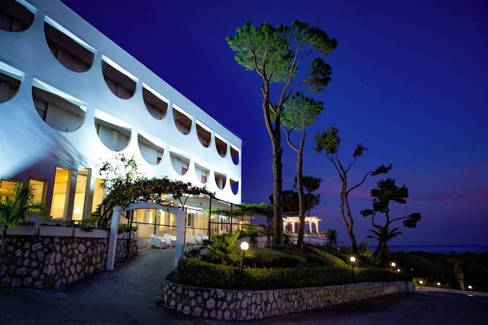 Hotel Sinuessa Terme - Mondragone - Будівля