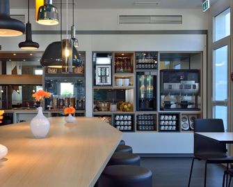 B&B Hotel Freiburg-Nord - Fribourg-en-Brisgau - Restaurant