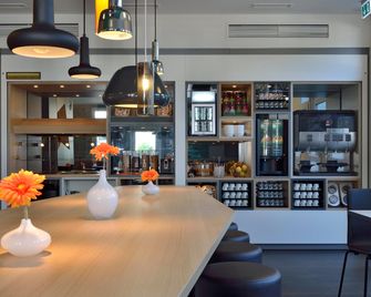 بي آند بي هوتول فرايبورج نورد - فريبرغ إمبريسغاو - مطعم