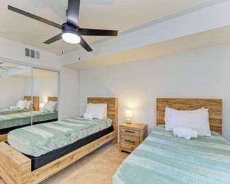 The Ringling Beach House - Siesta Key - Bedroom