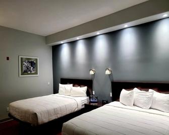 Blue Bay Inn & Suites - South Padre Island - Bedroom