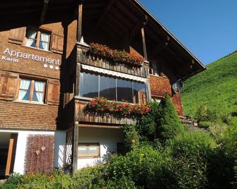 Appartements Karin Mitten im Grünen - Schoppernau - Bâtiment