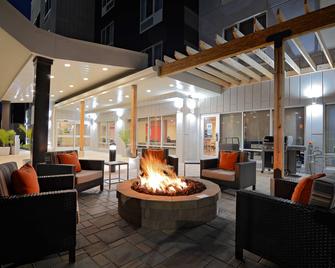 TownePlace Suites by Marriott Detroit Allen Park - Allen Park - Lobby
