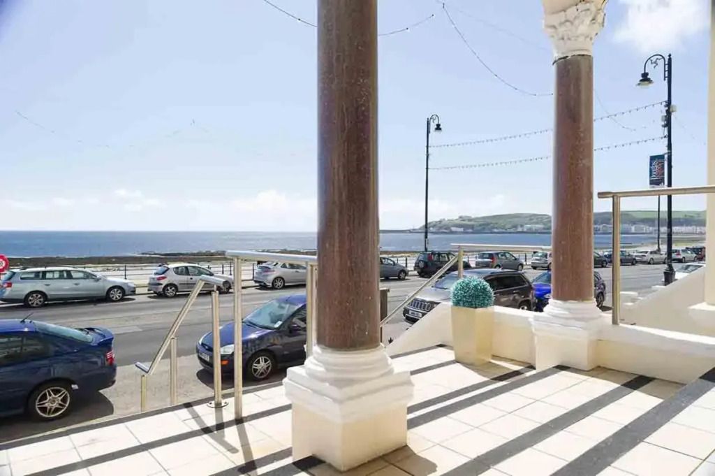 The Rutland Hotel - דגלאס (האי מאן) - מרפסת