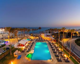 Pavlo Napa Beach Hotel - Ayia Napa - Bể bơi