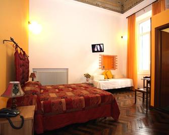 Family Hotel Balbi - Genoa - Bedroom