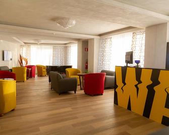 Wave Hotel - Acireale - Lounge