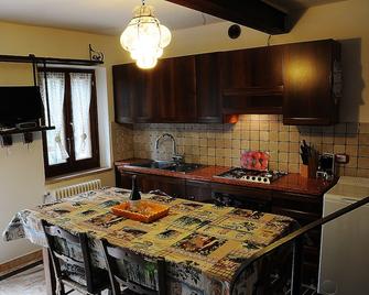 Ca' Spina: Sweet Home in Valpolicella - Sant'Ambrogio di Valpolicella - Cucina